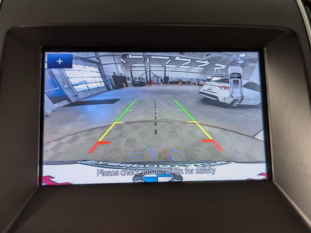 Used 2020 Ford Edge Titanium image 36