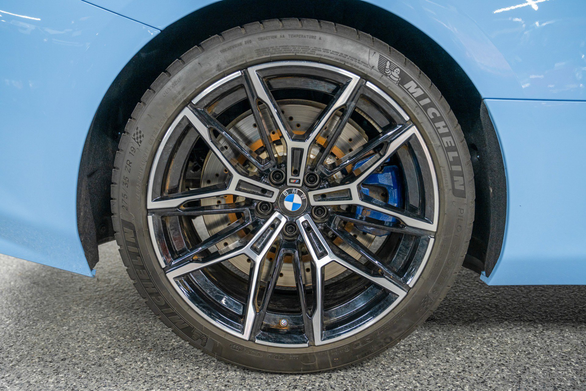 Used 2024 BMW M2 w/ Lighting Package image 33