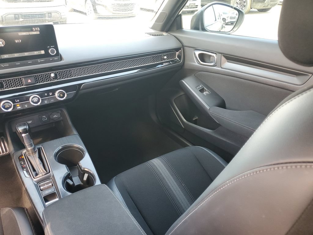 Used 2022 Honda Civic Sport image 19