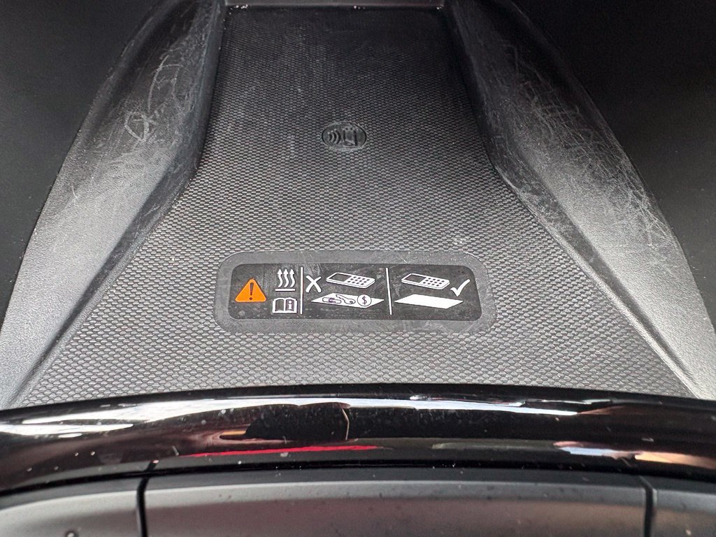 Used 2024 Chevrolet Trax ACTIV w/ Sunroof Package FWD image 5