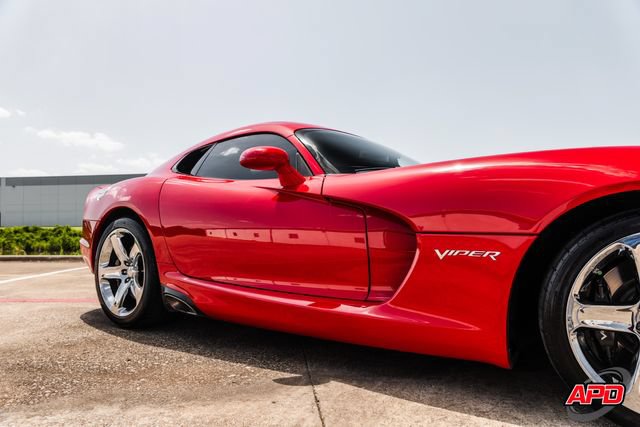 Used 2013 SRT Viper SRT-10 RWD image 30