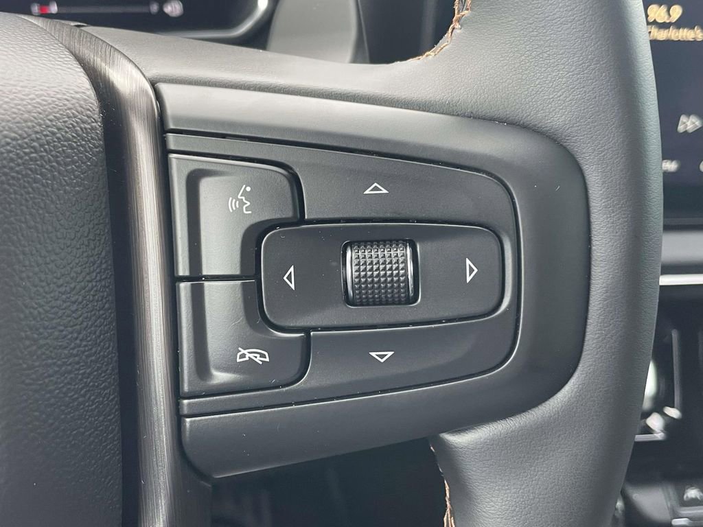 Used 2025 GMC Sierra 1500 AT4 AWD/4WD image 24