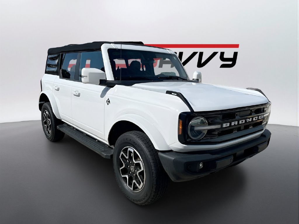 Used 2022 Ford Bronco Outer Banks AWD/4WD image 1