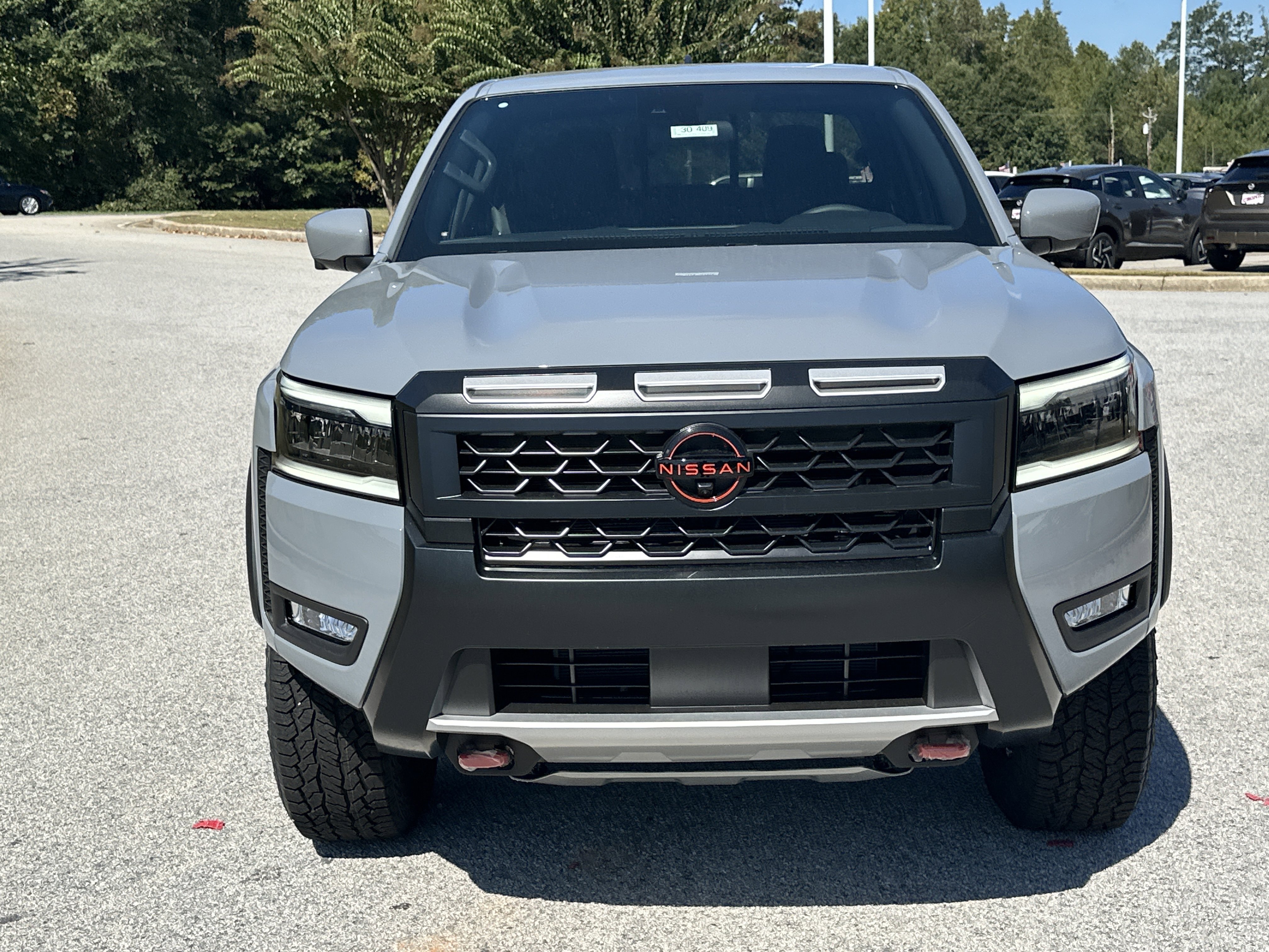 New 2026 Nissan Frontier PRO-4X w/ Pro-4x Convenience Package image 2