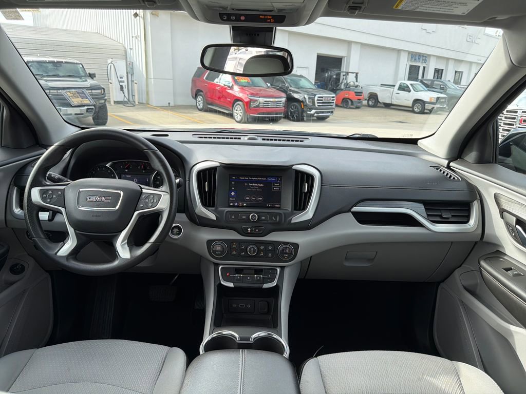 Used 2022 GMC Terrain SLE w/ Driver Convenience Package image 14