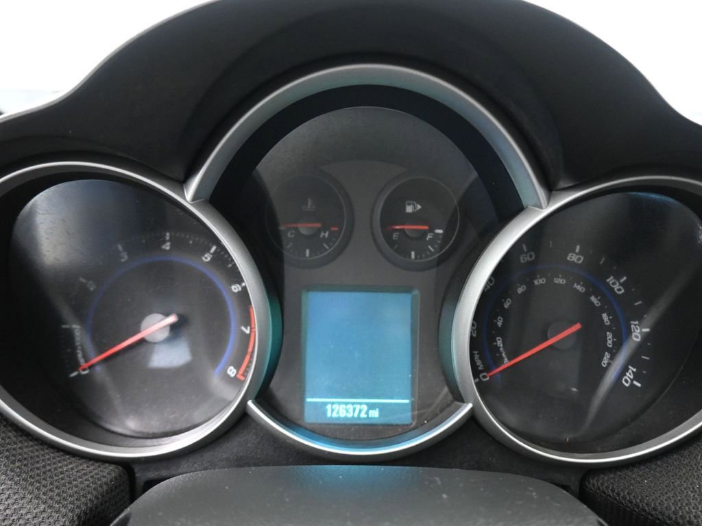 Used 2012 Chevrolet Cruze LT image 14