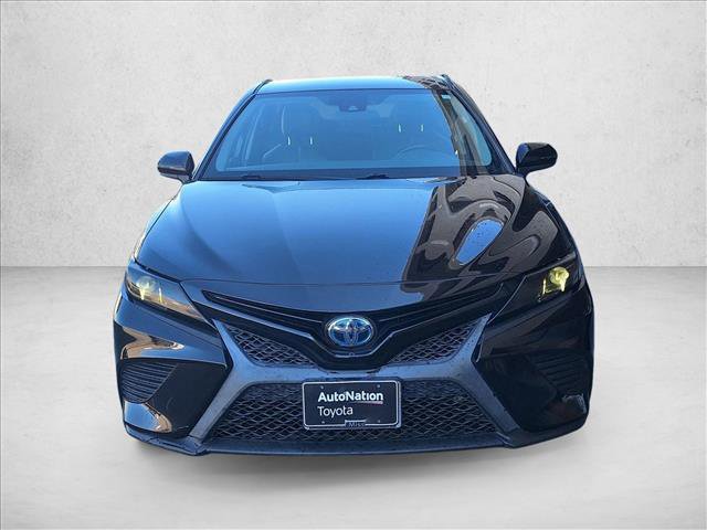 Used 2019 Toyota Camry SE image 2