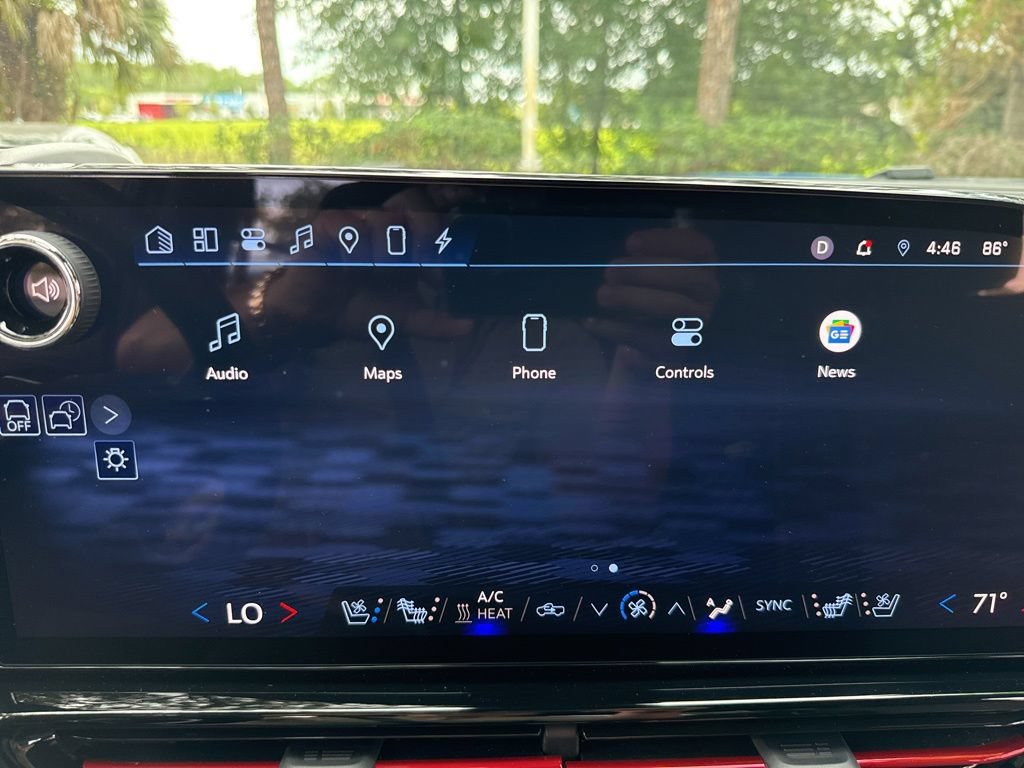 Used 2026 Chevrolet Silverado EV Trail Boss AWD/4WD image 68
