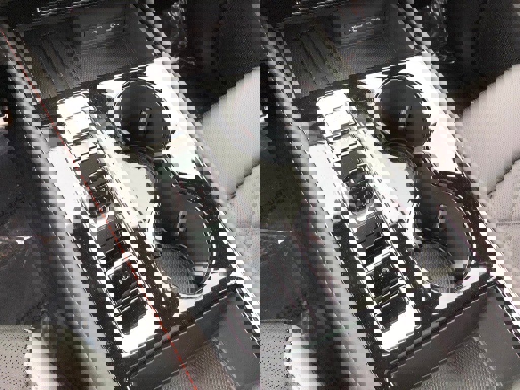 New 2025 Volkswagen Atlas Peak Edition SE image 22