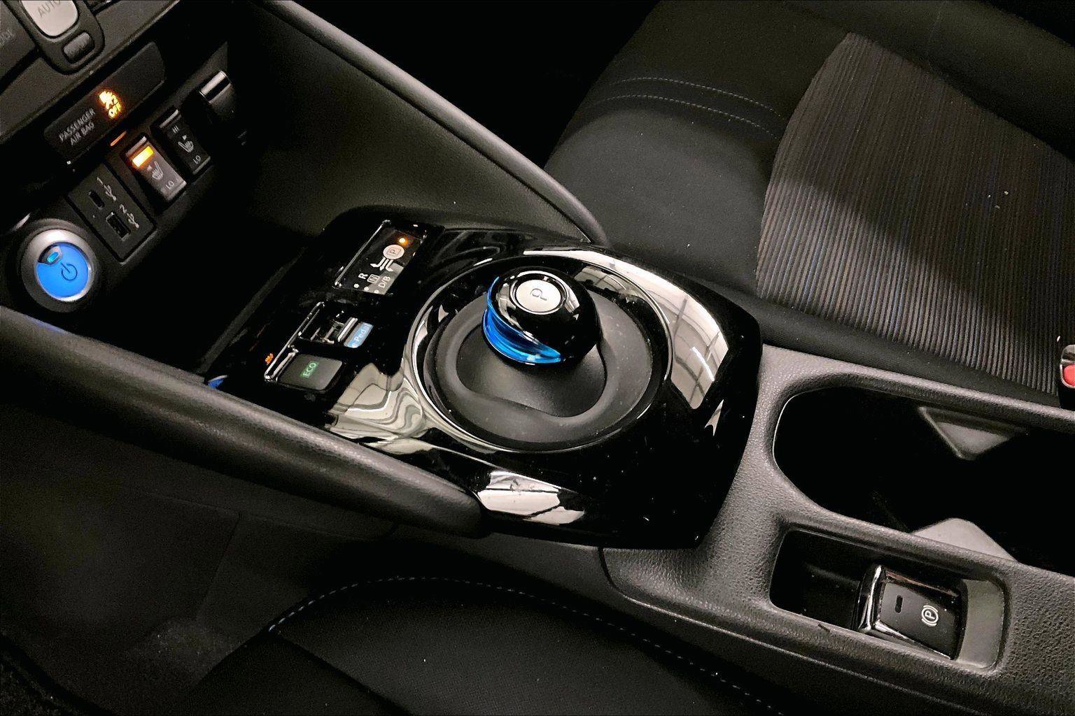 Used 2021 Nissan Leaf SV Plus w/ SV Plus Technology Package image 16