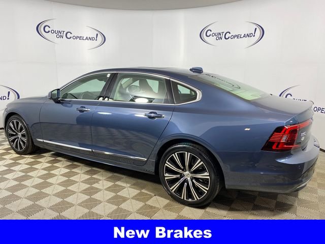 Used 2022 Volvo S90 B6 Inscription w/ Advanced Package image 4