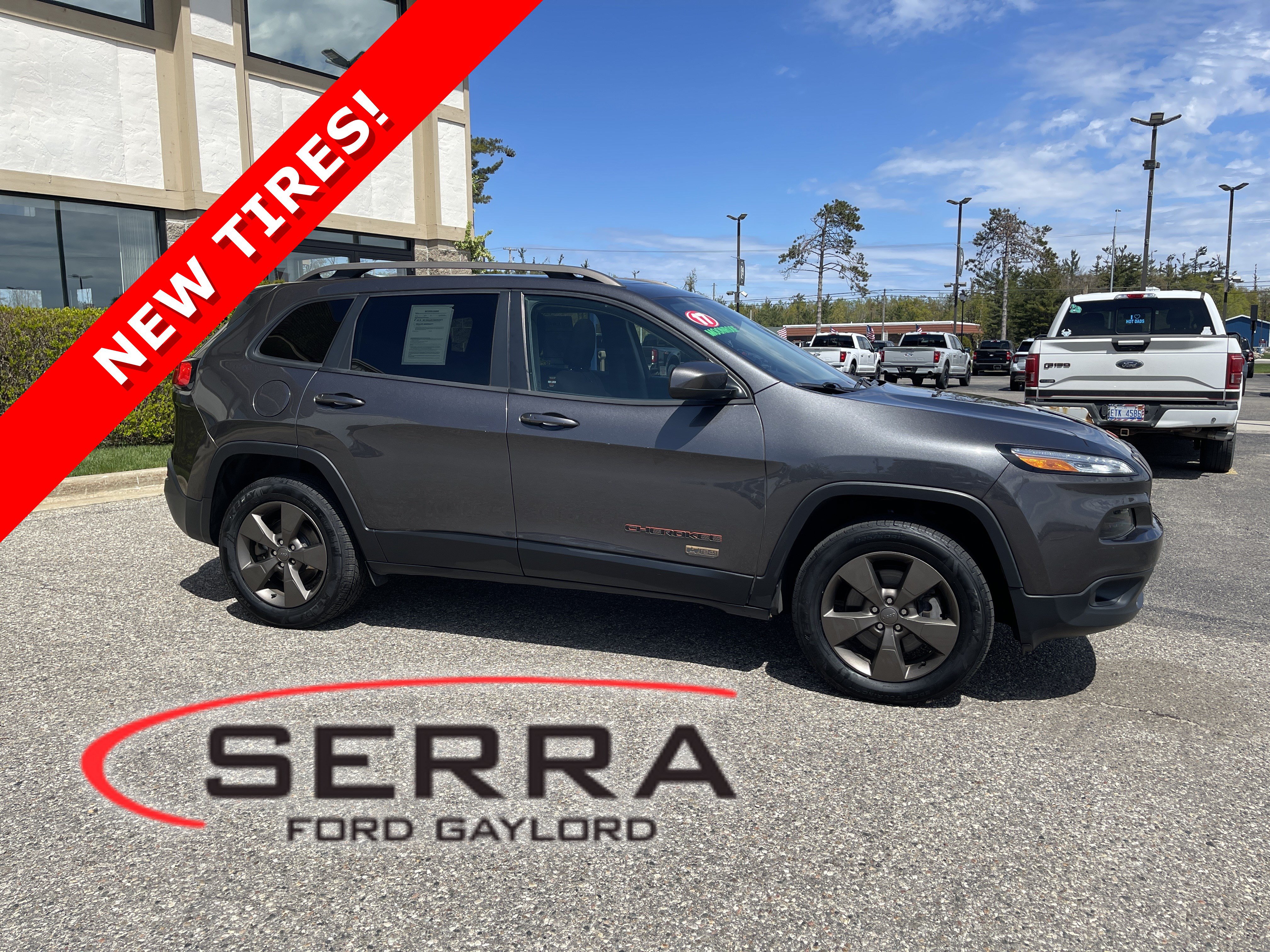 Used 2017 Jeep Cherokee Latitude