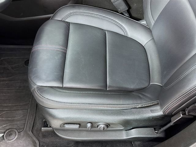 Used 2023 Chevrolet Traverse RS w/ LPO, Floor Liner Package image 22