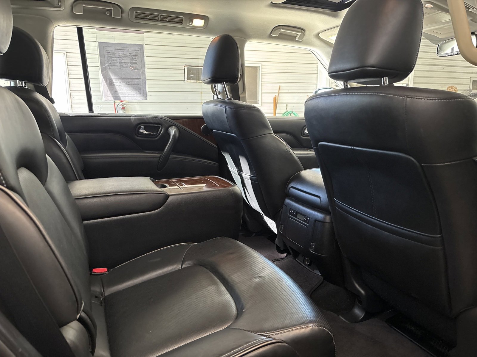Used 2019 INFINITI QX80 Luxe w/ Proassist Package image 32