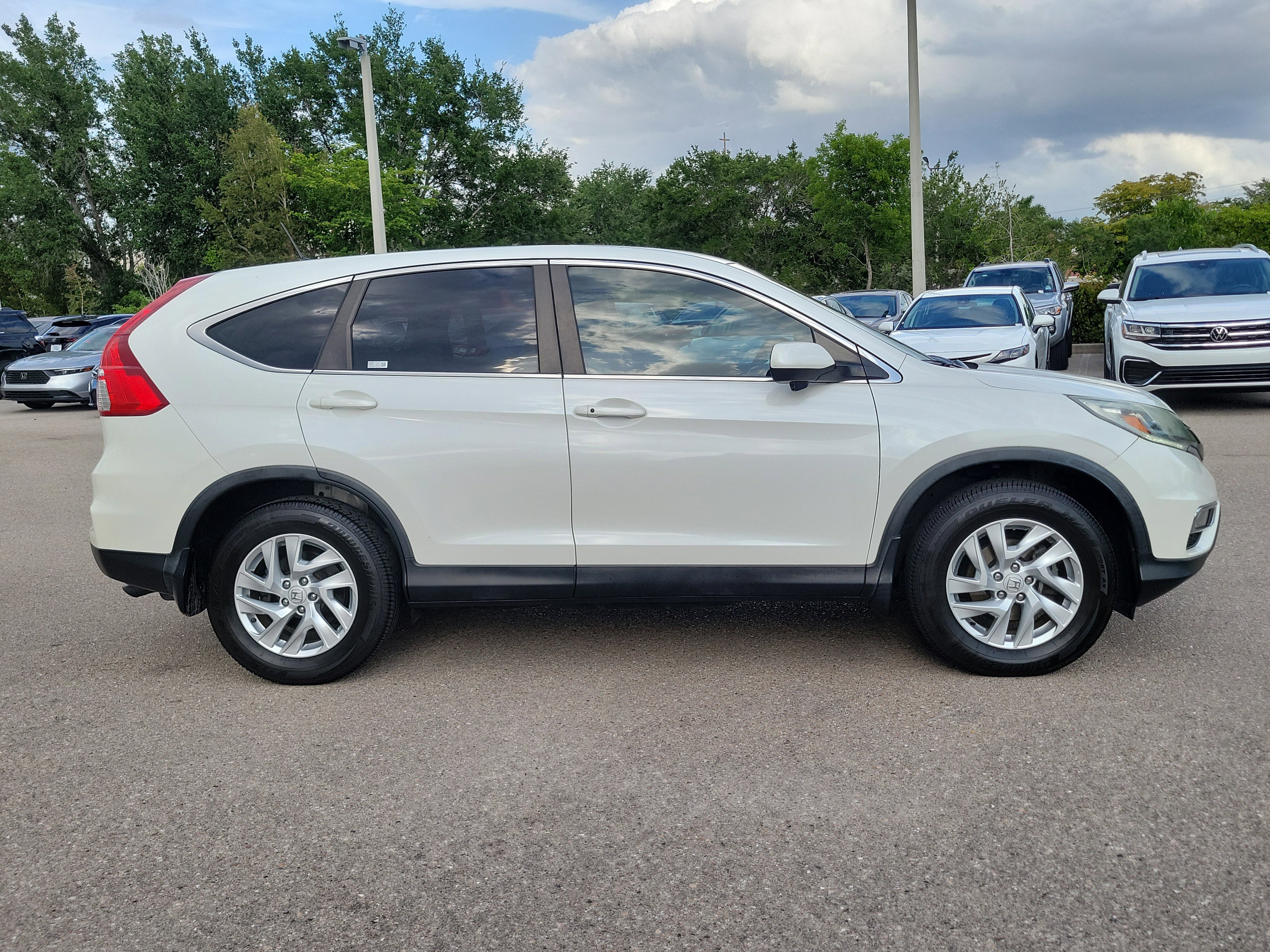 Used 2015 Honda CR-V EX image 3