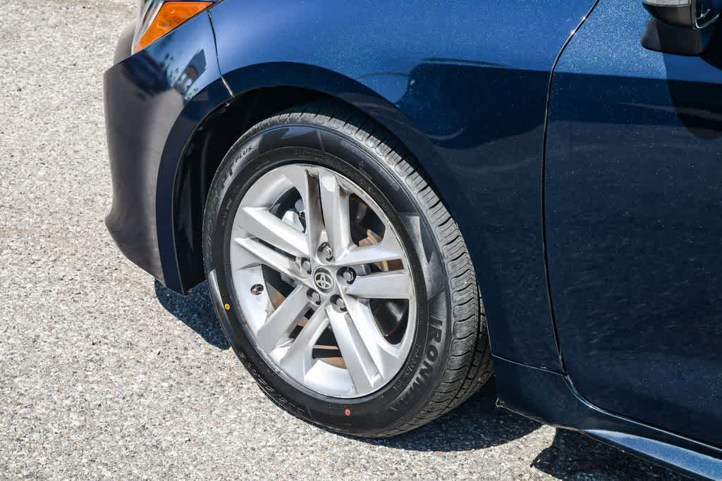 Used 2019 Toyota Corolla SE image 9