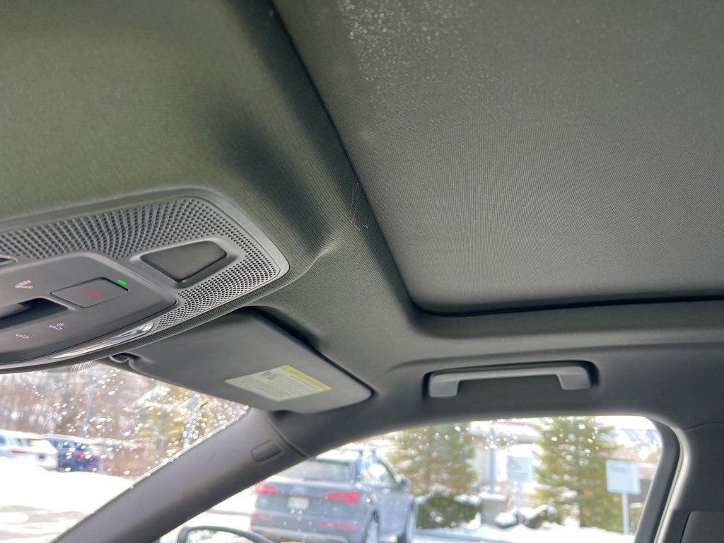 Certified 2025 Audi Q5 Premium w/ Convenience Package image 70