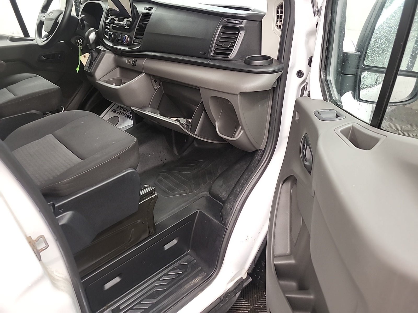 Used 2021 Ford Transit 150 Low Roof RWD image 11