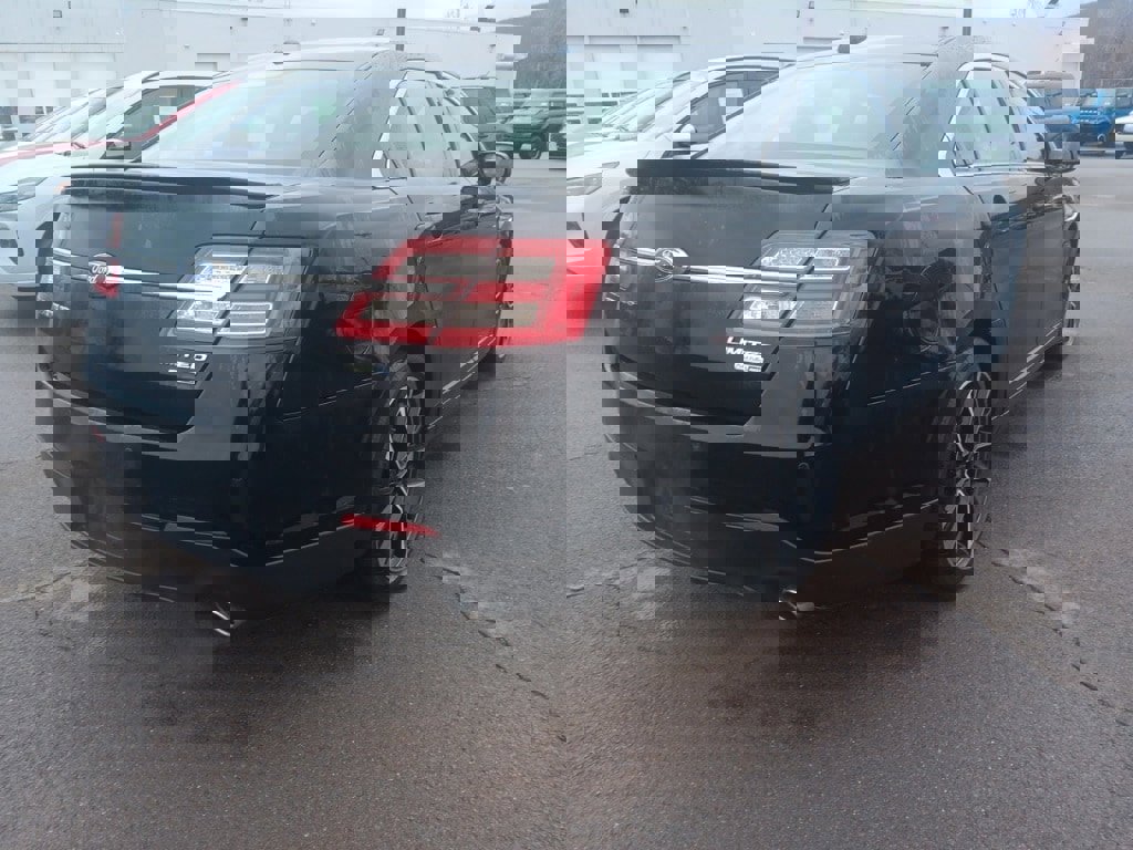 Used 2018 Ford Taurus Limited image 11