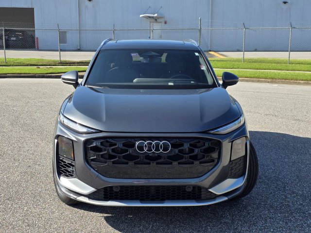 Used 2026 Audi Q3 quattro 2.0T AWD/4WD image 2