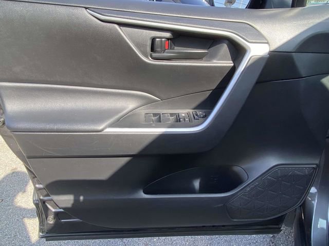 Used 2024 Toyota RAV4 LE AWD/4WD image 13