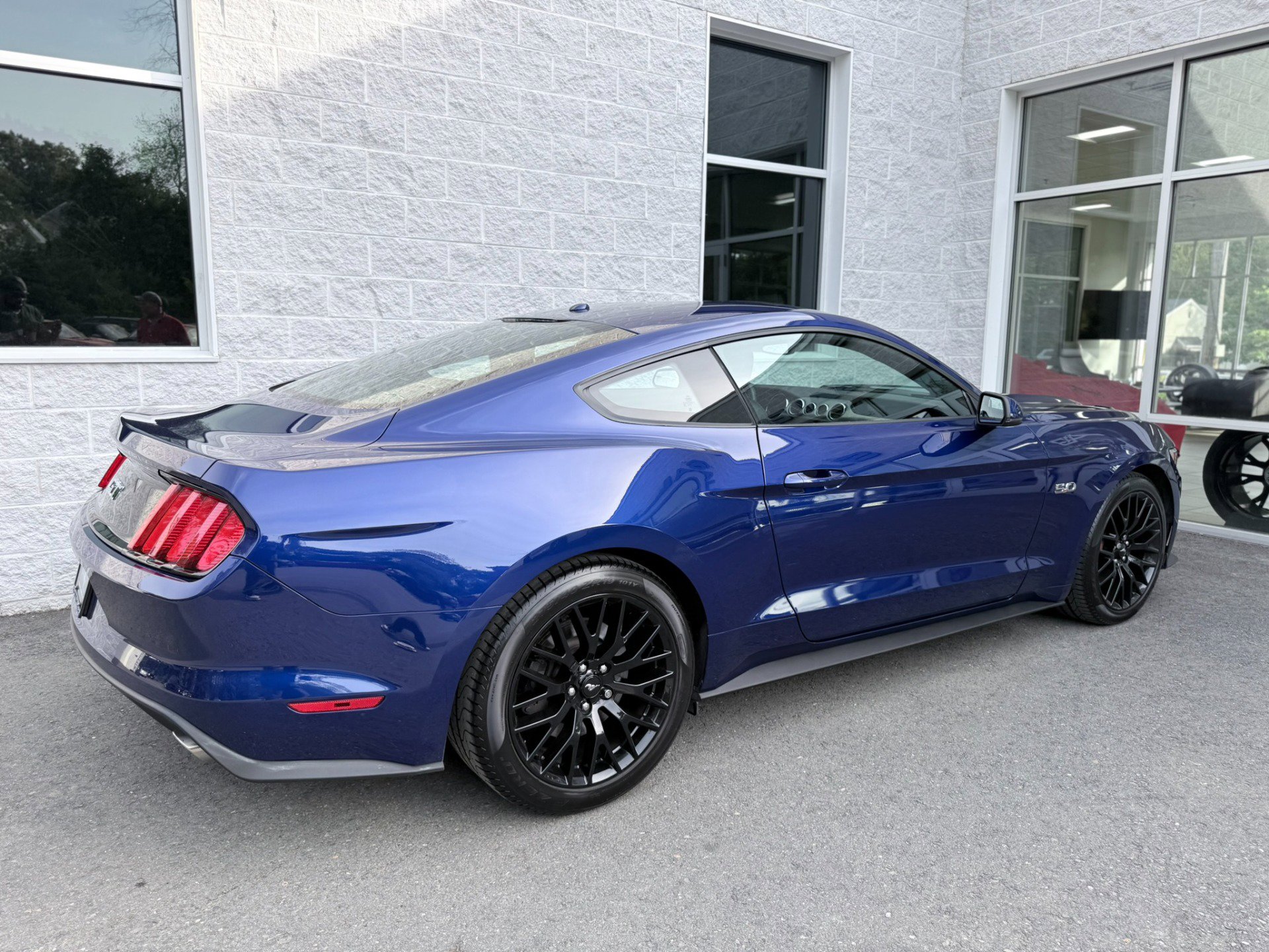 Used 2015 Ford Mustang GT Premium w/ GT Performance Package RWD image 22