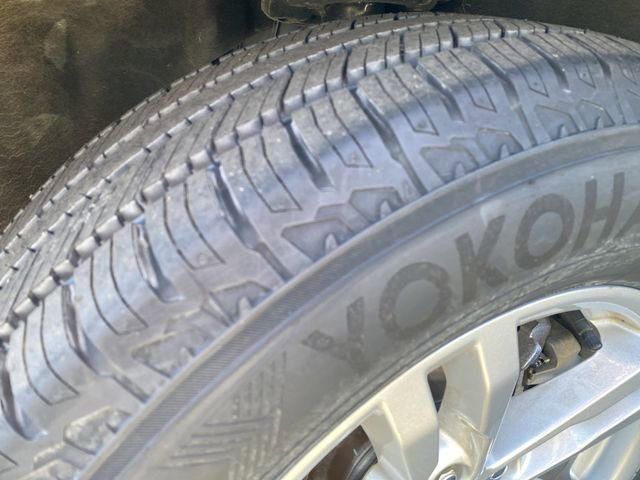 Certified 2022 Ford Explorer XLT w/ Equipment Group 202A image 34