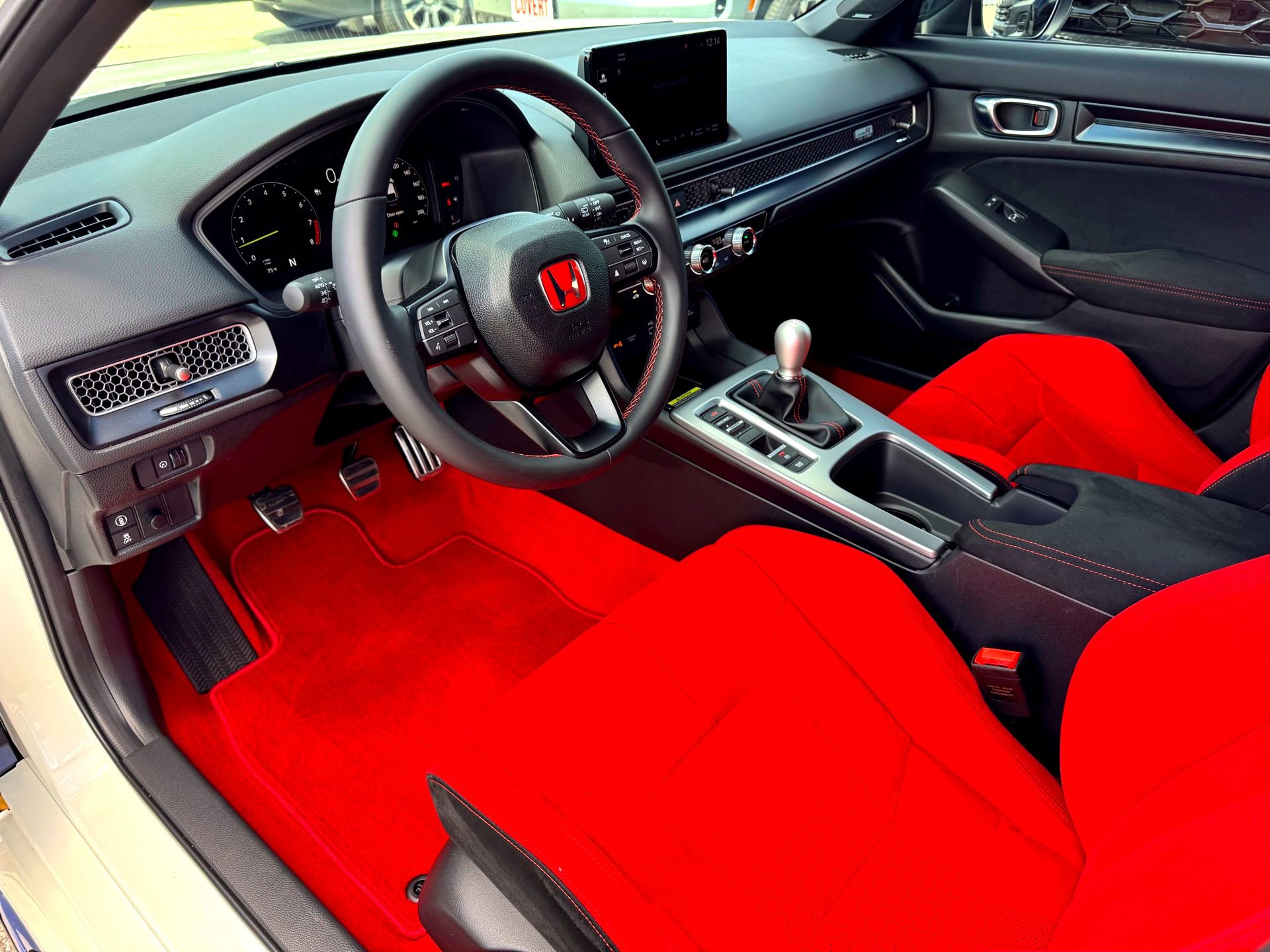Used 2025 Honda Civic Type R image 18