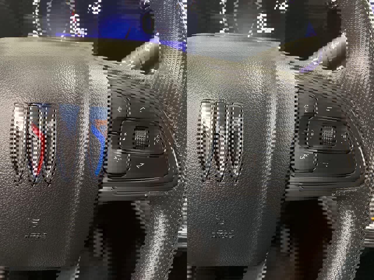 Used 2024 Buick Envista Preferred image 21