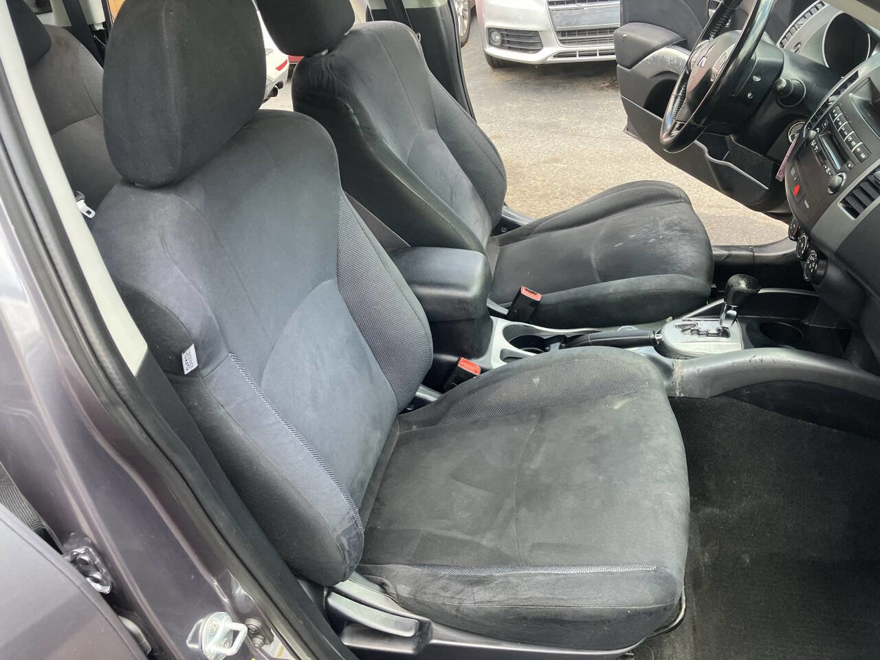 Used 2009 Mitsubishi Outlander ES image 40