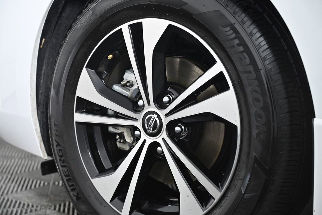 Used 2023 Nissan Sentra SV w/ All-Weather Package image 32