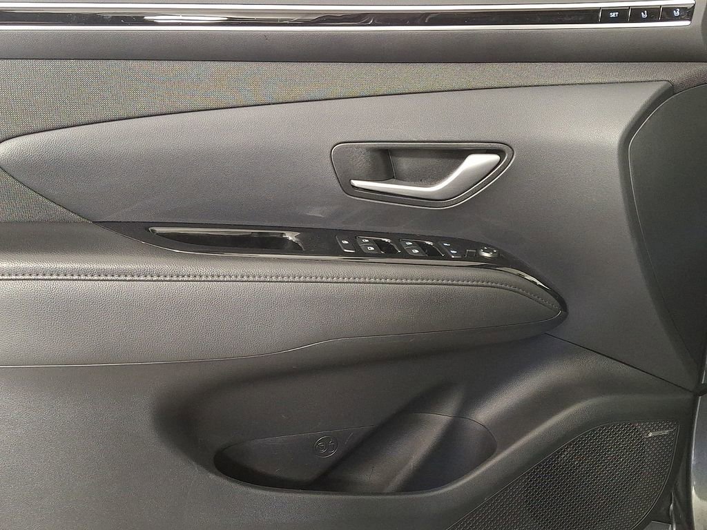 Used 2022 Hyundai Tucson Limited image 14