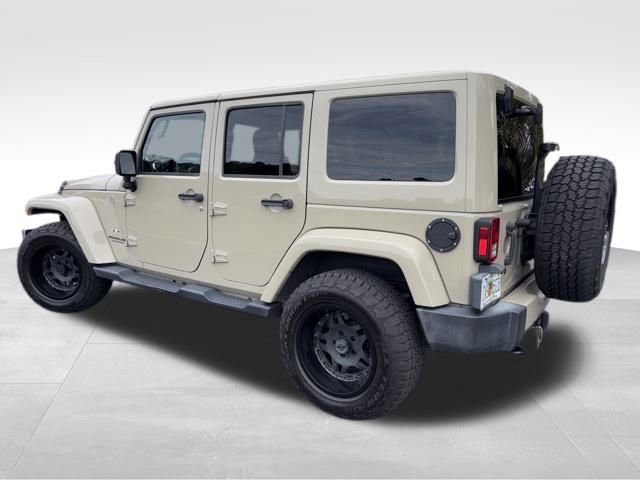 Used 2017 Jeep Wrangler Unlimited Sahara w/ Connectivity Group image 9