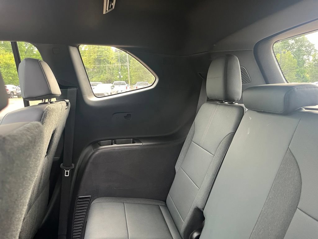Used 2024 GMC Acadia AT4 w/ Luxury Package AWD/4WD image 29
