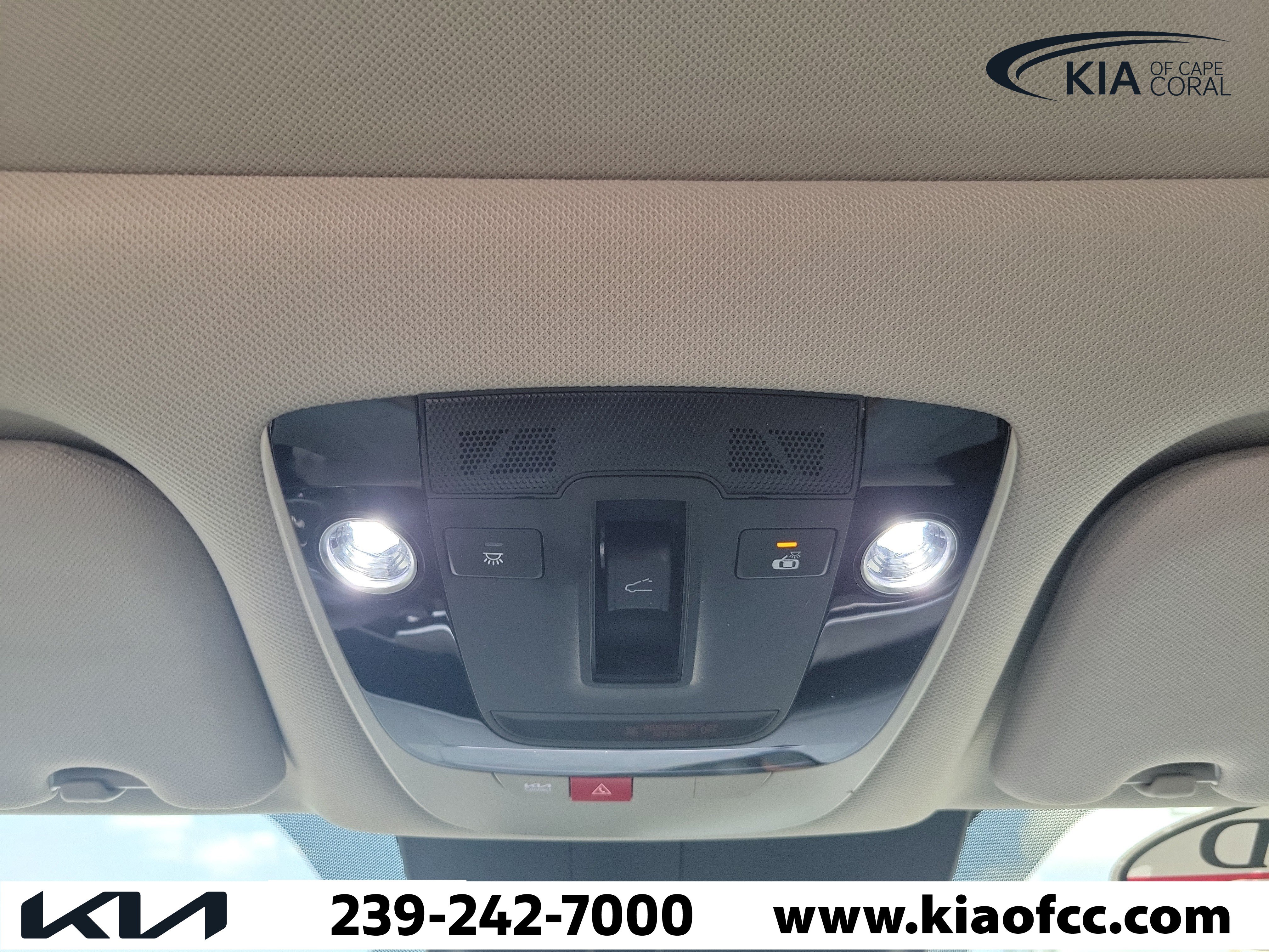 Certified 2025 Kia Sorento SX AWD/4WD image 18