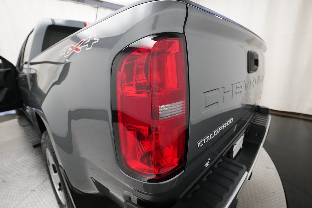 Used 2022 Chevrolet Colorado W/T w/ WT Convenience Package image 28