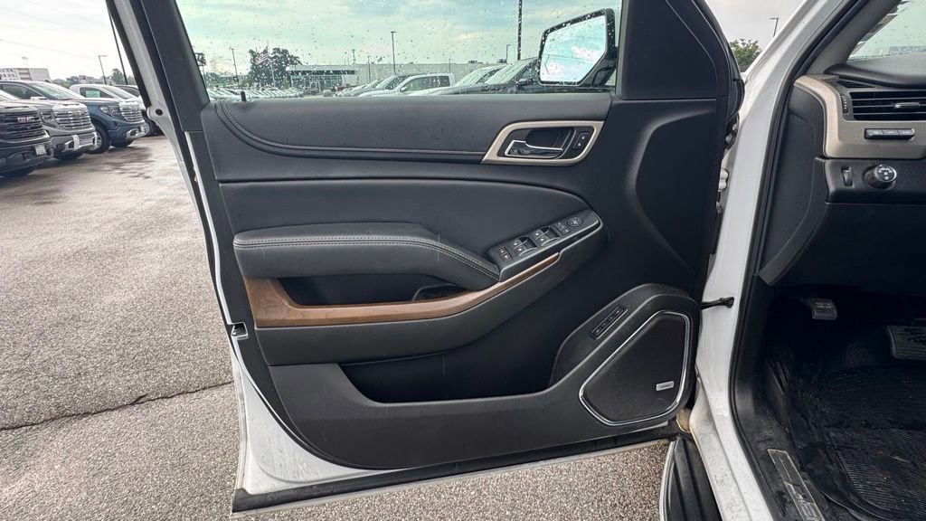 Used 2019 GMC Yukon XL Denali RWD image 17