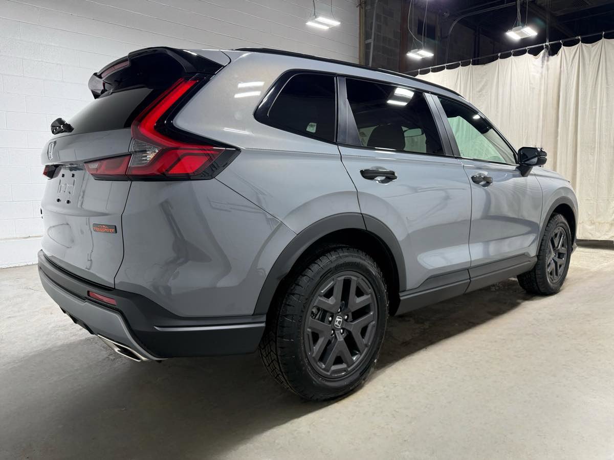 Used 2026 Honda CR-V TrailSport image 4