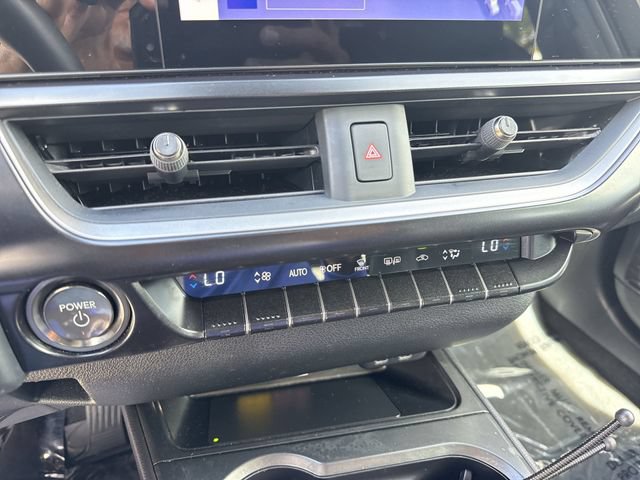 Certified 2025 Lexus UX 300h FWD image 19