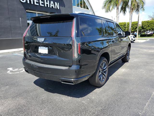 Certified 2023 Cadillac Escalade ESV Sport Platinum image 24