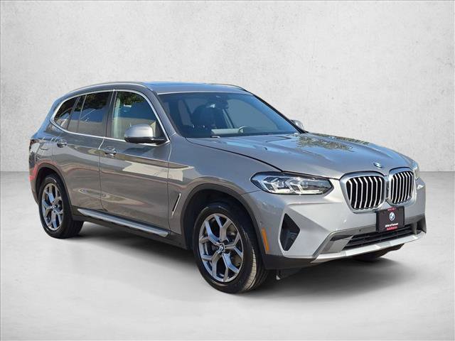 Used 2023 BMW X3 xDrive30i w/ Premium Package AWD/4WD image 3