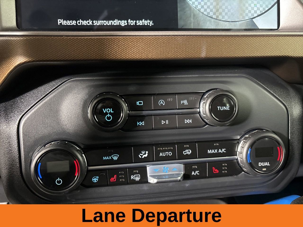 Used 2023 Ford Bronco Outer Banks AWD/4WD image 16