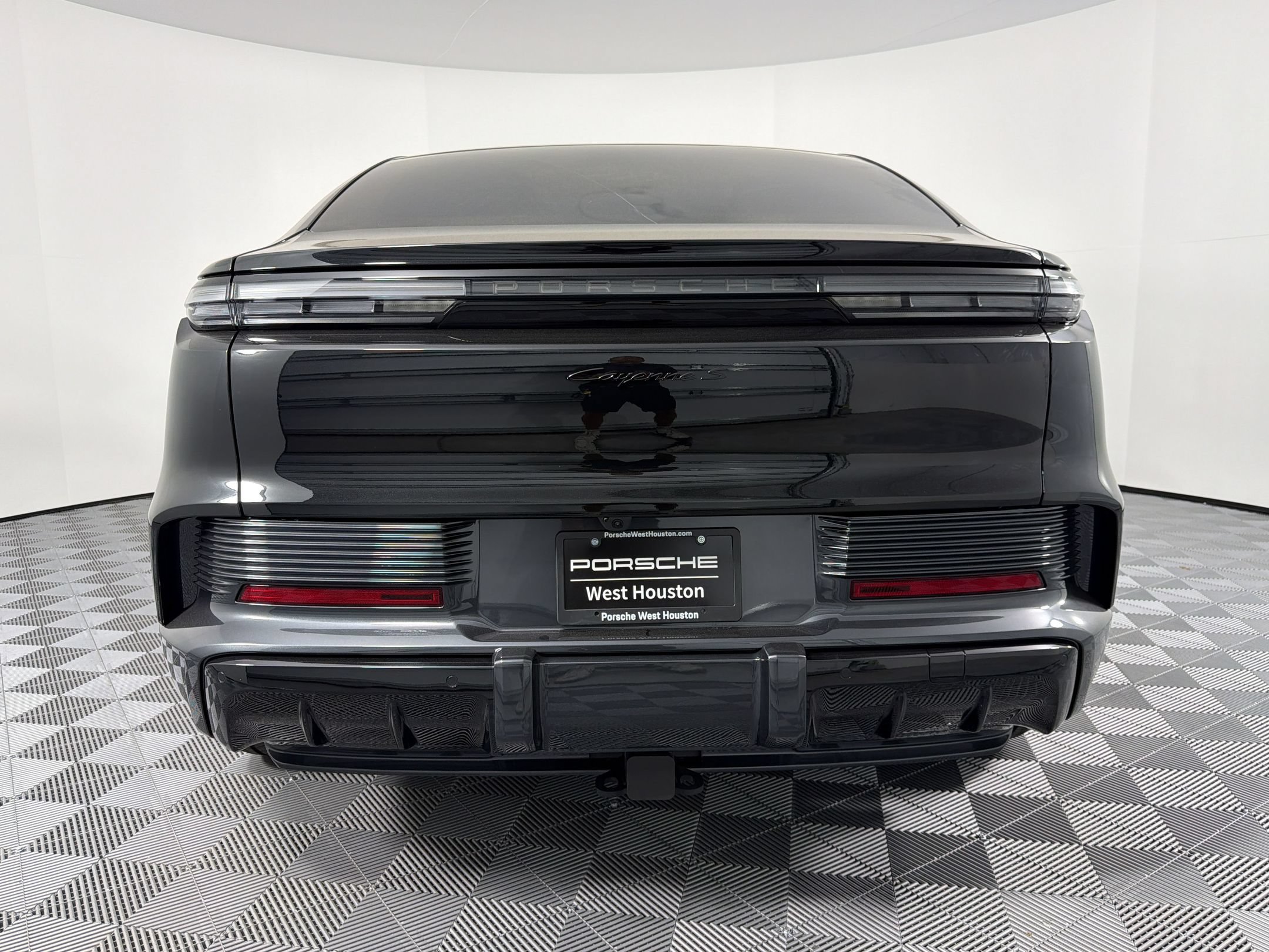 New 2026 Porsche Cayenne S AWD/4WD image 10