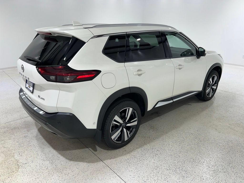 Used 2022 Nissan Rogue SL w/ SL Premium Package AWD/4WD image 5
