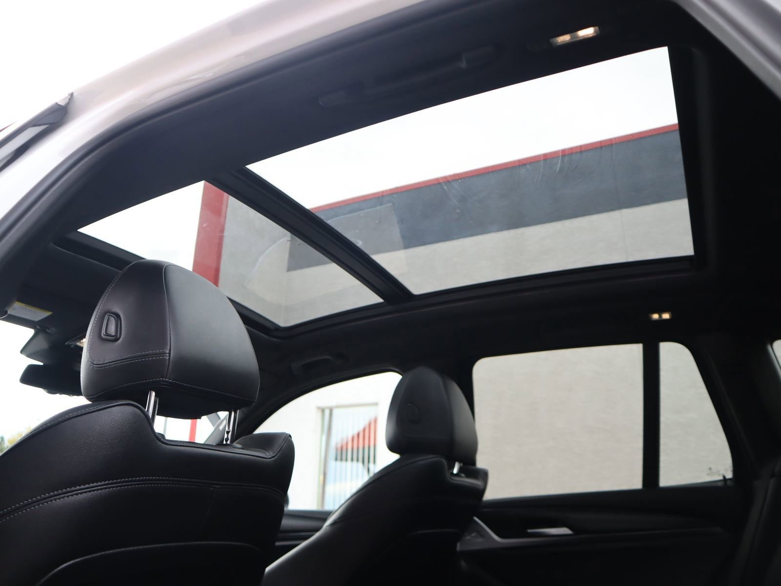 Used 2023 BMW X3 xDrive30i image 55