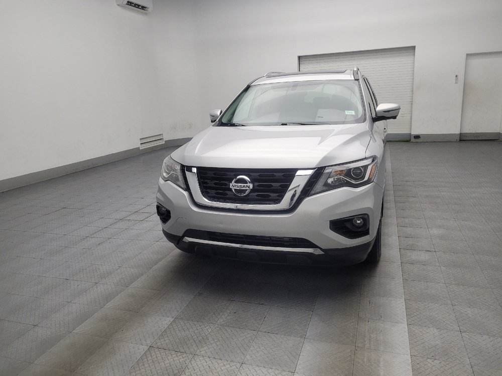 Used 2019 Nissan Pathfinder Platinum image 15