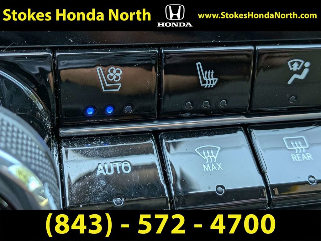 Used 2026 Chevrolet Colorado ZR2 w/ Technology Package AWD/4WD image 26