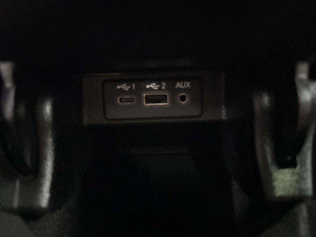 Used 2022 Nissan Maxima SR w/ Sport Mat Group image 35