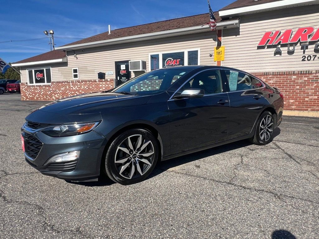 Used 2021 Chevrolet Malibu RS image 2