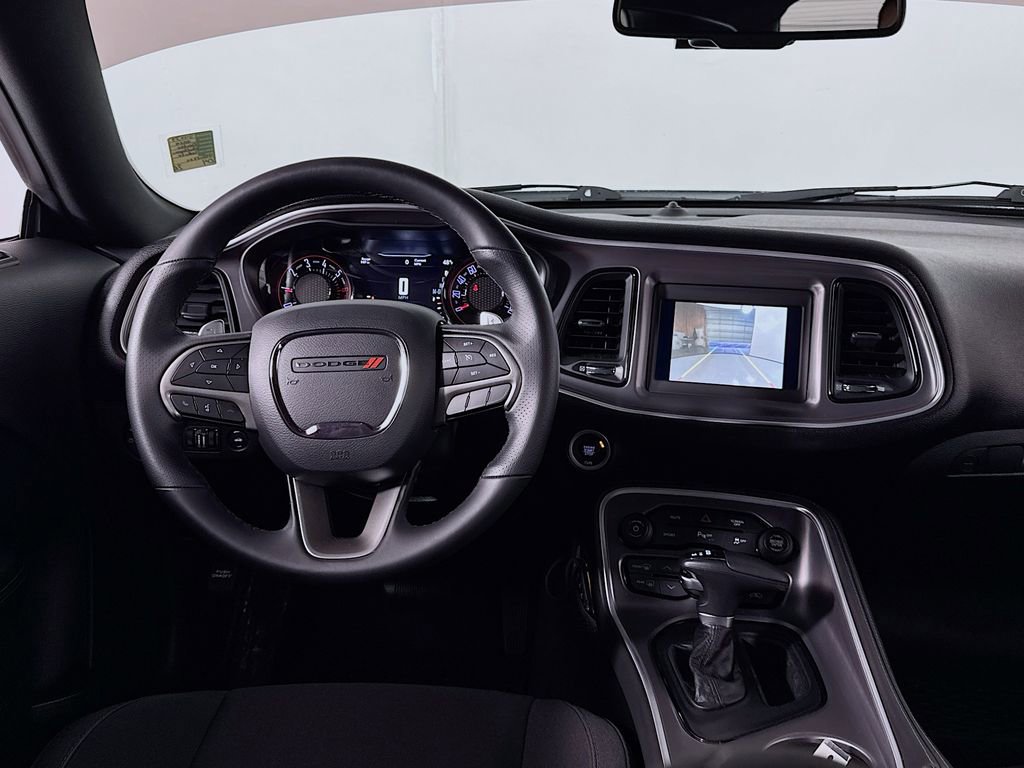 Used 2019 Dodge Challenger R/T w/ Driver Convenience Group image 13